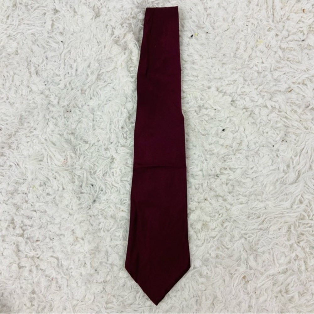 Weatherproof stain resistant 100% silk satin Deep Red Tie for Men